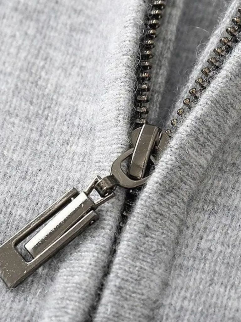 Maglia in lana merino con cappuccio e zip - Aurelio Club