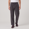 Pantaloni uomo a coste, gamba ampia e pinces