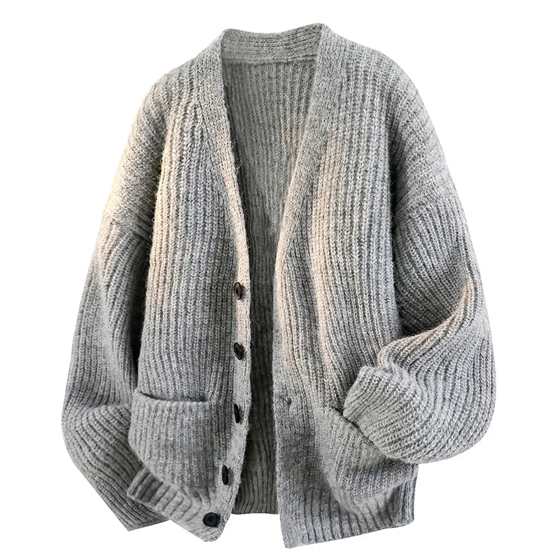 Cardigan uomo oversize con scollo a V
